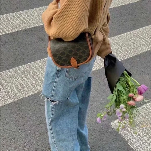 Celine triomphe folco crossbody bag - Picture 8 of 8